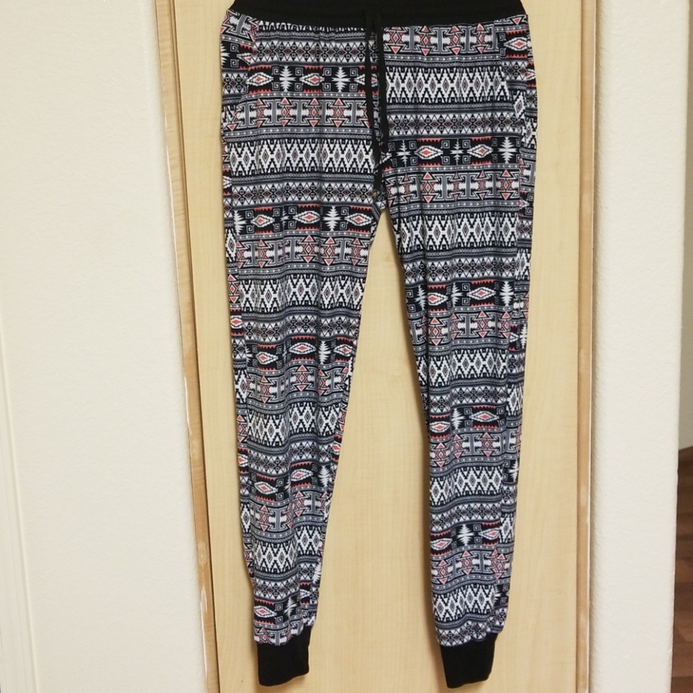 Connection 18 Elastic Joggers. Size small